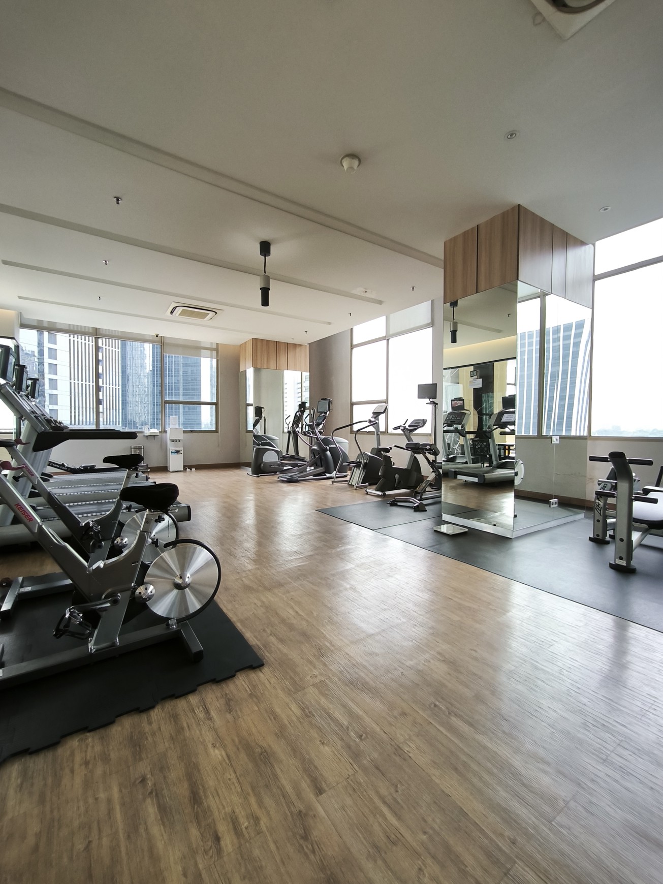 Apartment Sudirman Mansion Lt.15 Furnished