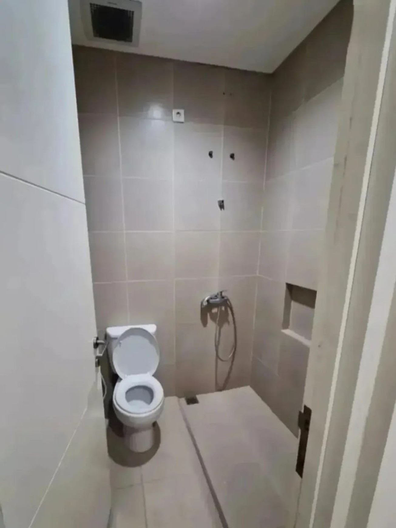 Dijual Rumah Murah Bagus di Northwest Park Citraland Surabaya Barat