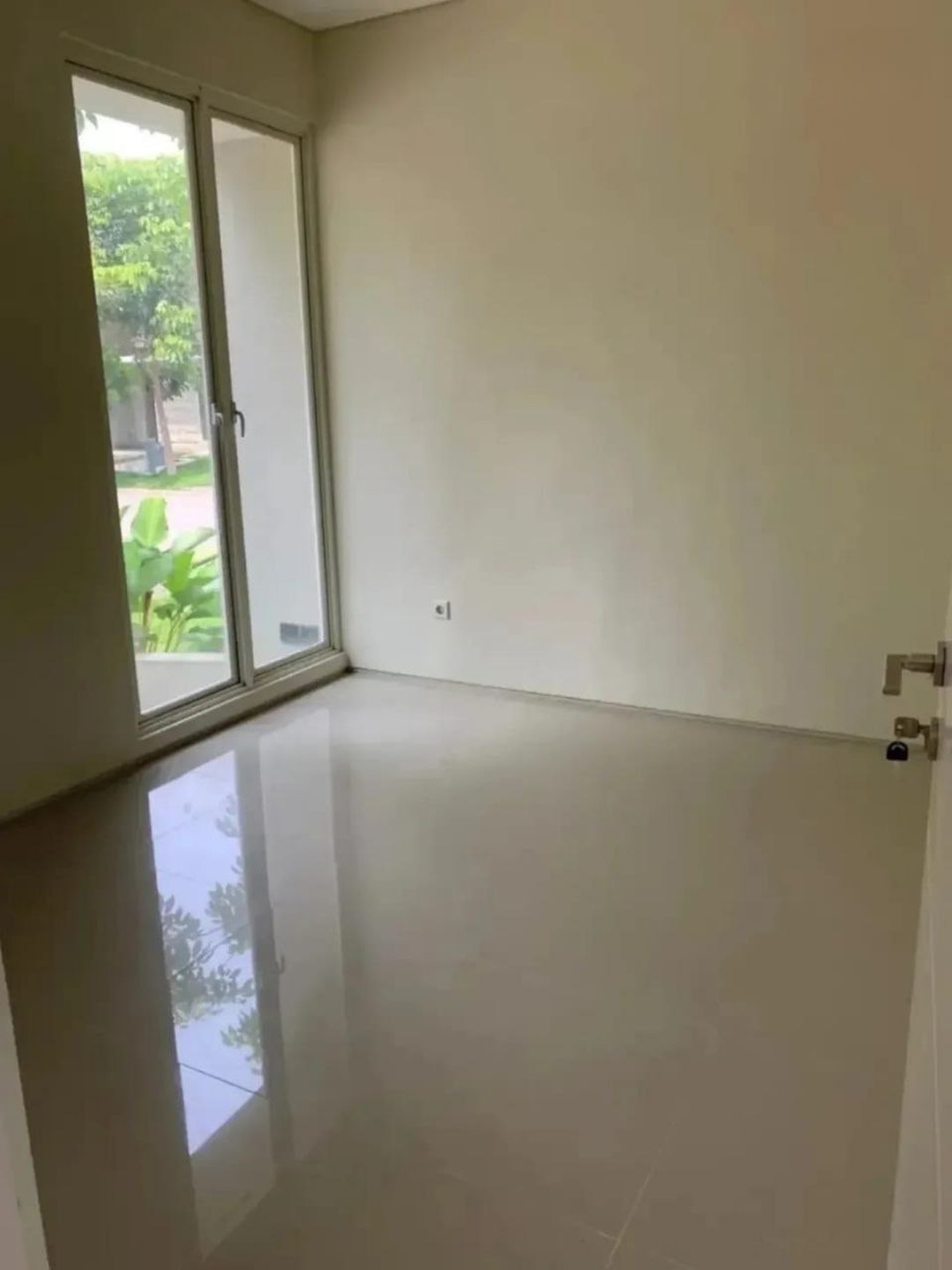 Dijual Rumah Murah Bagus di Northwest Park Citraland Surabaya Barat