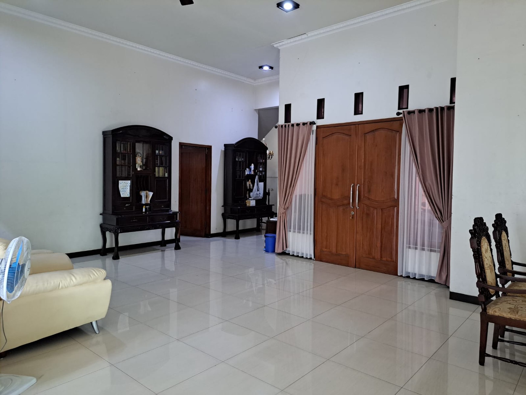 Rumah Bagus,dalam cluster,lingkungan ok di Bintaro Jaya 9