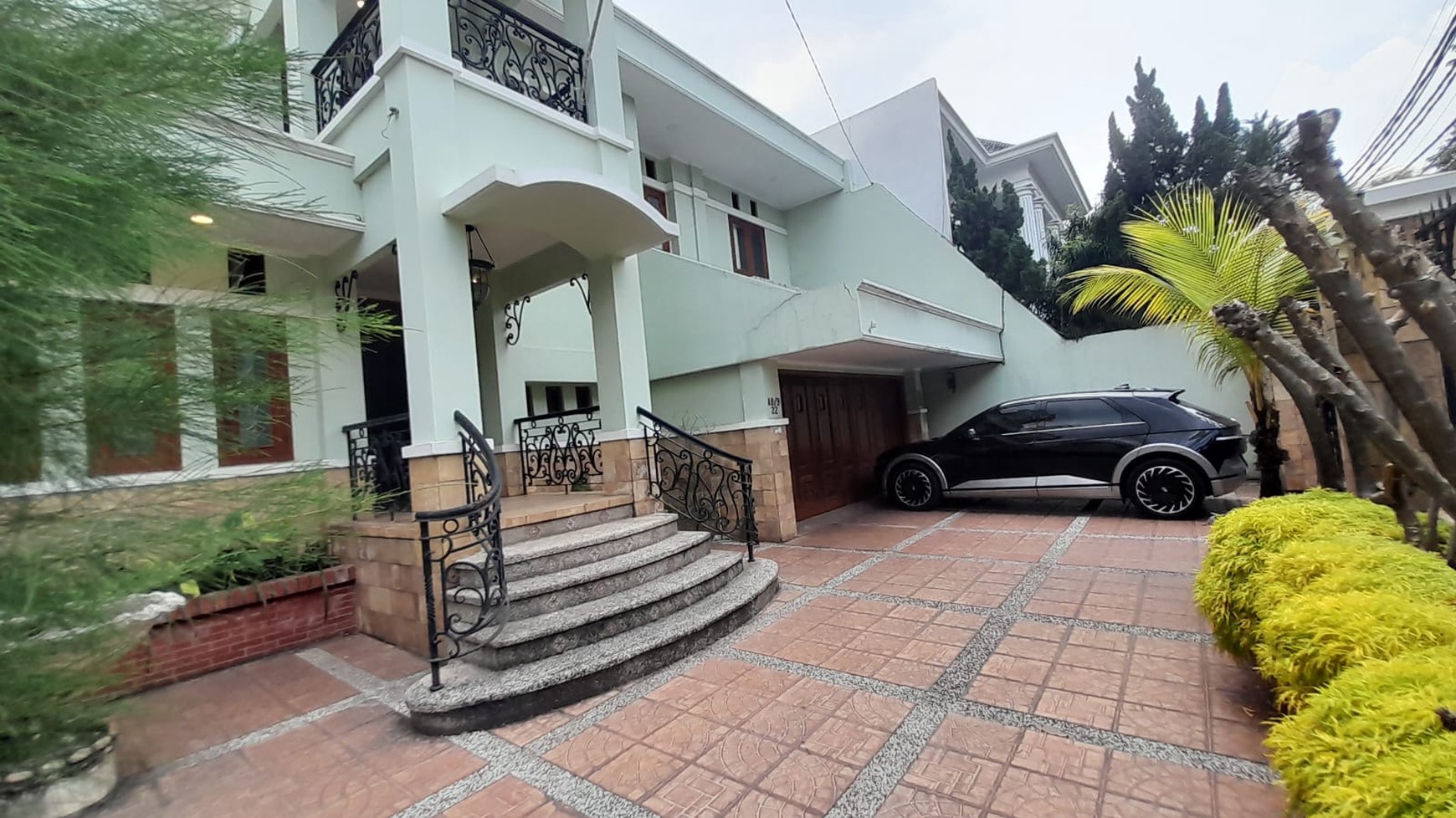 Rumah Hitung Tanah Area Cipete