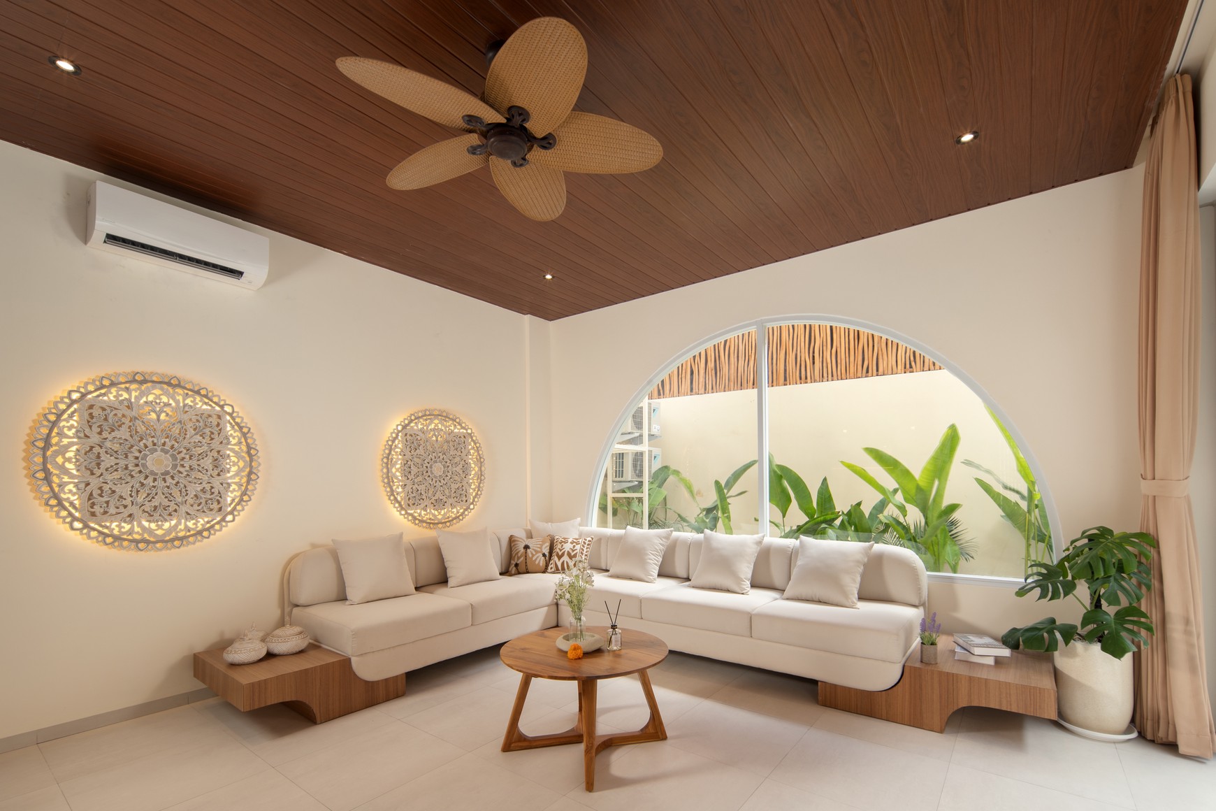 Leasehold - Modern 2 Story Home with Swimming Pool in Canggu