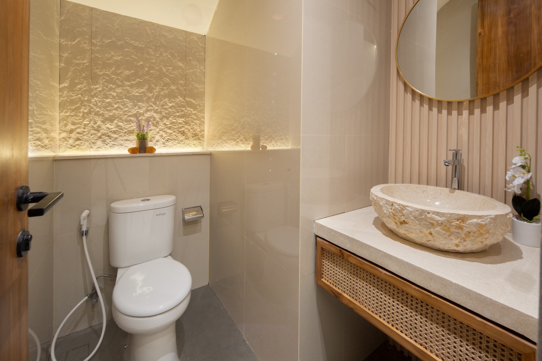 Leasehold - Modern 2 Story Home with Swimming Pool in Canggu