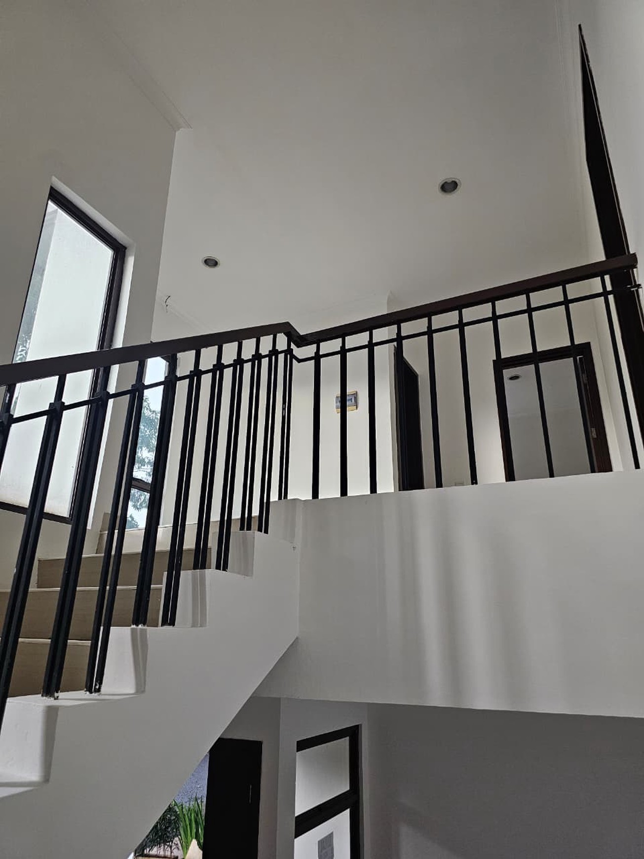Rumah 2 Lantai Siap Huni dengan Hunian Nyaman dan Asri @The Icon, BSD