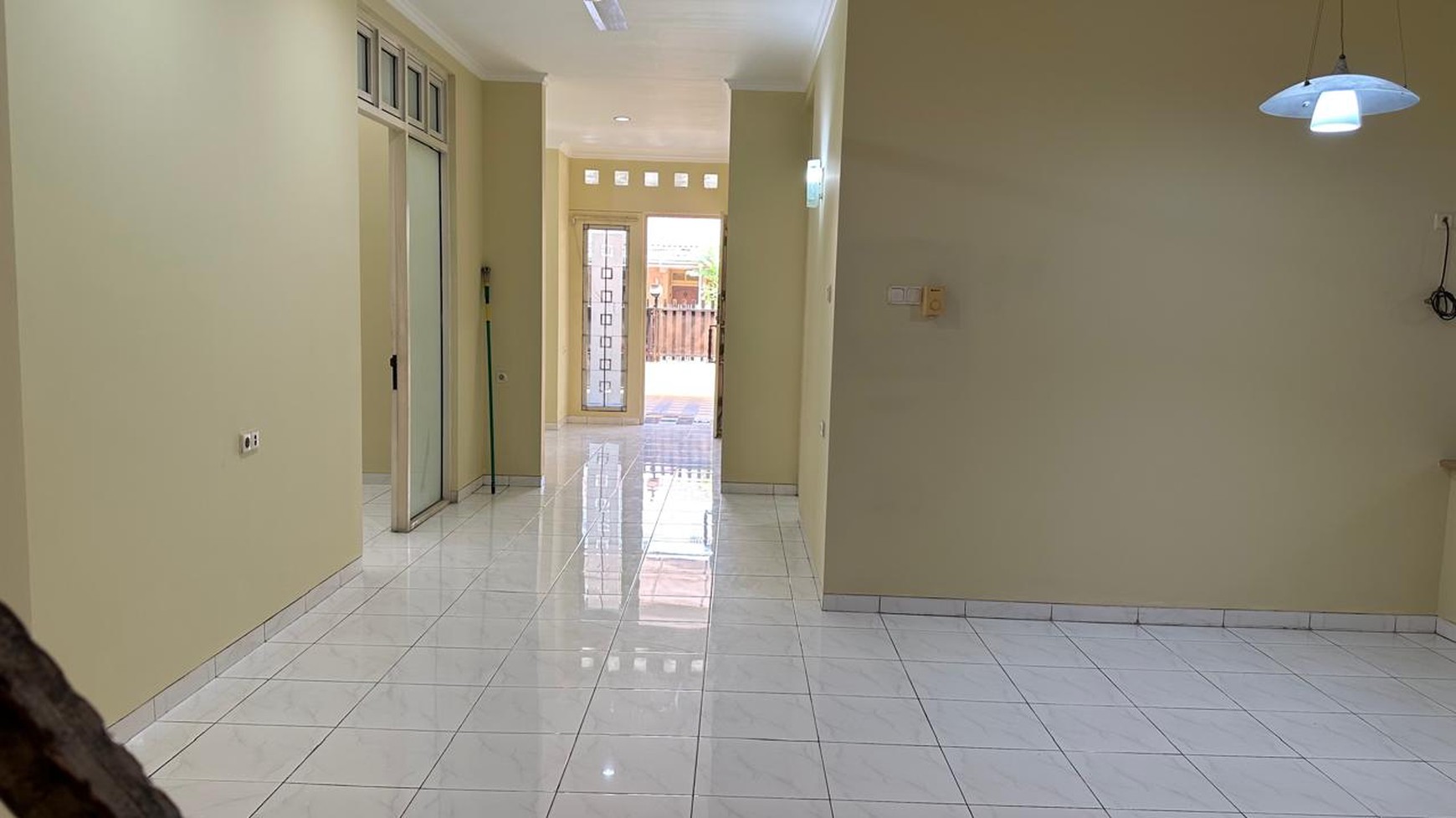Rumah Kelapa Puan Timur, Kelapa Gading
