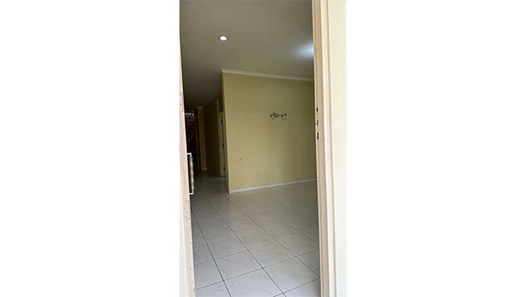 Rumah Kelapa Puan Timur, Kelapa Gading