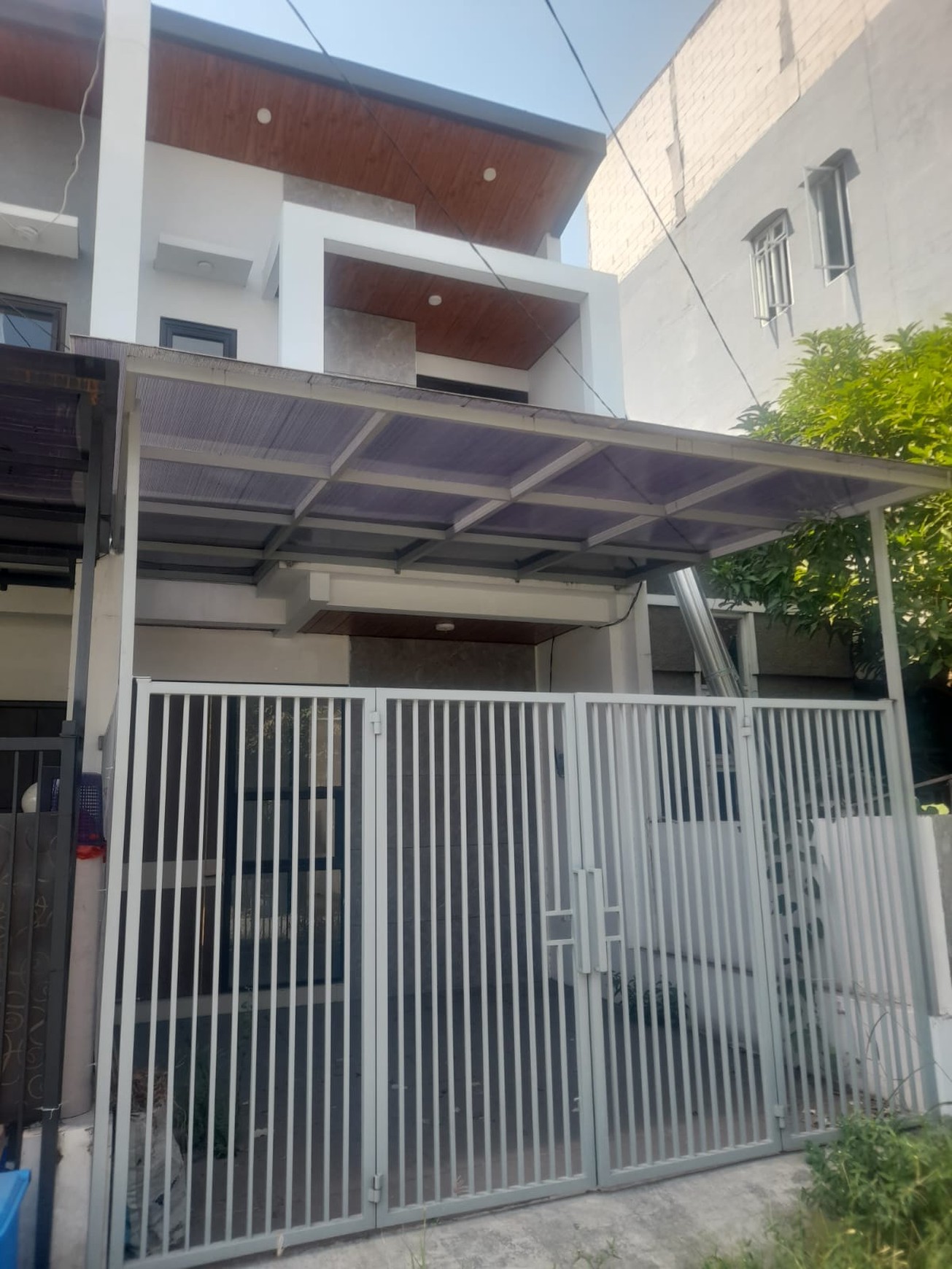 Rumah Nyaman Royal Paka Residence Surabaya Timur Legalitas Lengkap