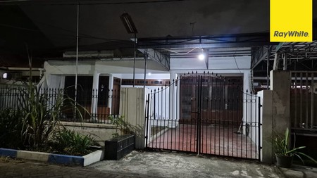 Disewakan Rumah di Jalan Tenggilis Timur Dalam Surabaya