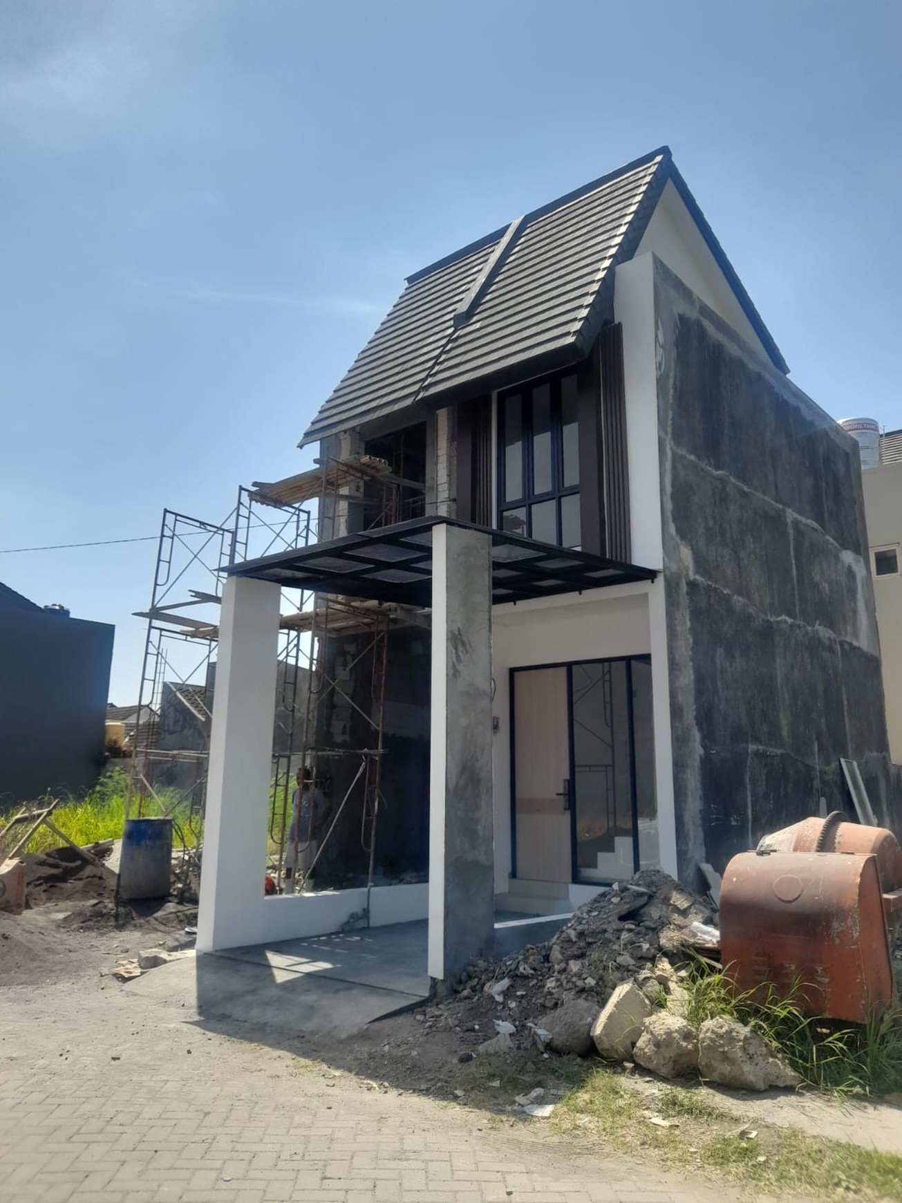 Rumah Cluster Royal Paka Residence Surabaya Timur Harga Terjangkau