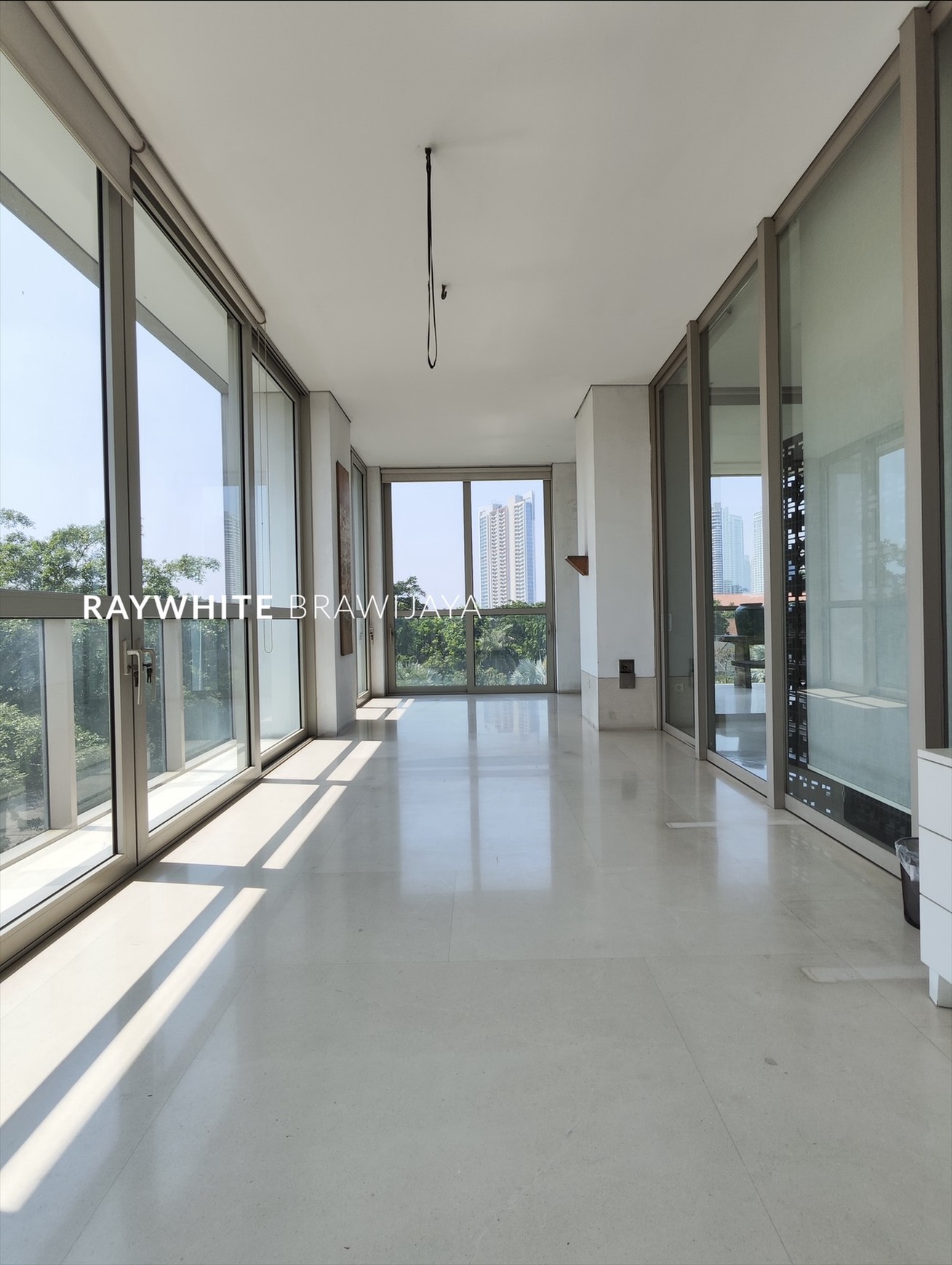 Apartment Dharmawangsa Residence Tower 2