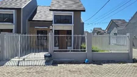Rumah Keluarga Murah di Alana Tambak Oso Waru