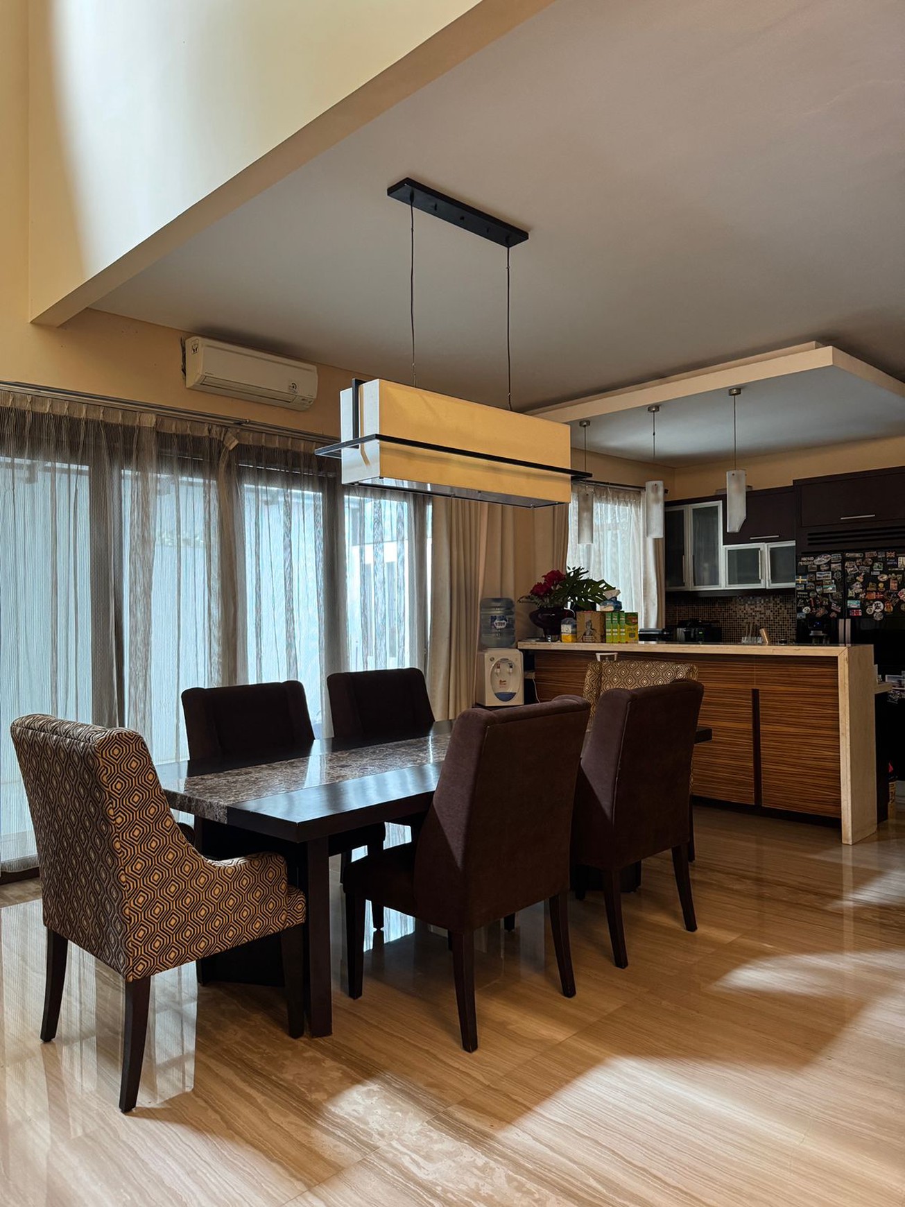 Rumah Mewah Cantik 2 Lantai di BSD City KT 4+2 KM 4+1 Surat SHM LT 440 LB 385.