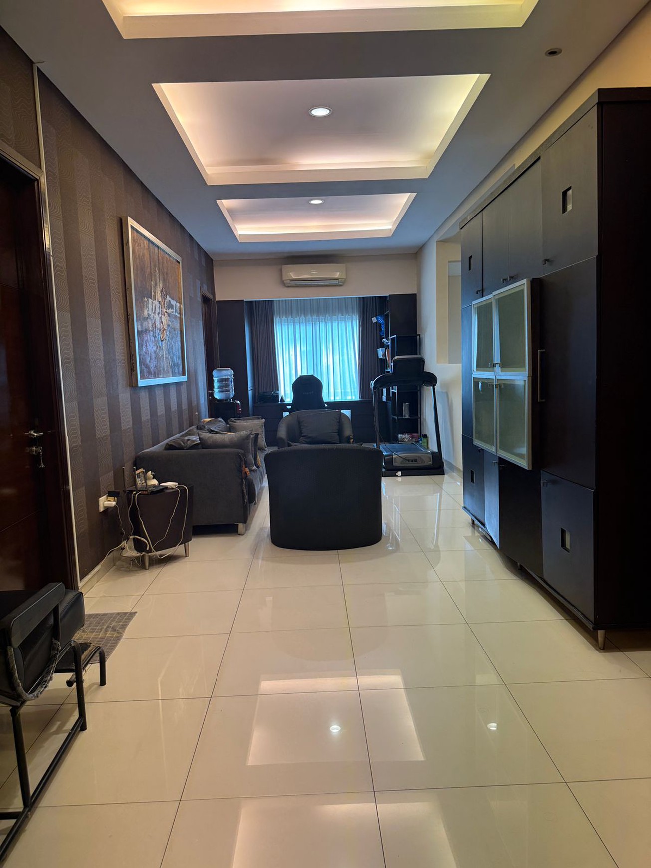Rumah Mewah Cantik 2 Lantai di BSD City KT 4+2 KM 4+1 Surat SHM LT 440 LB 385.