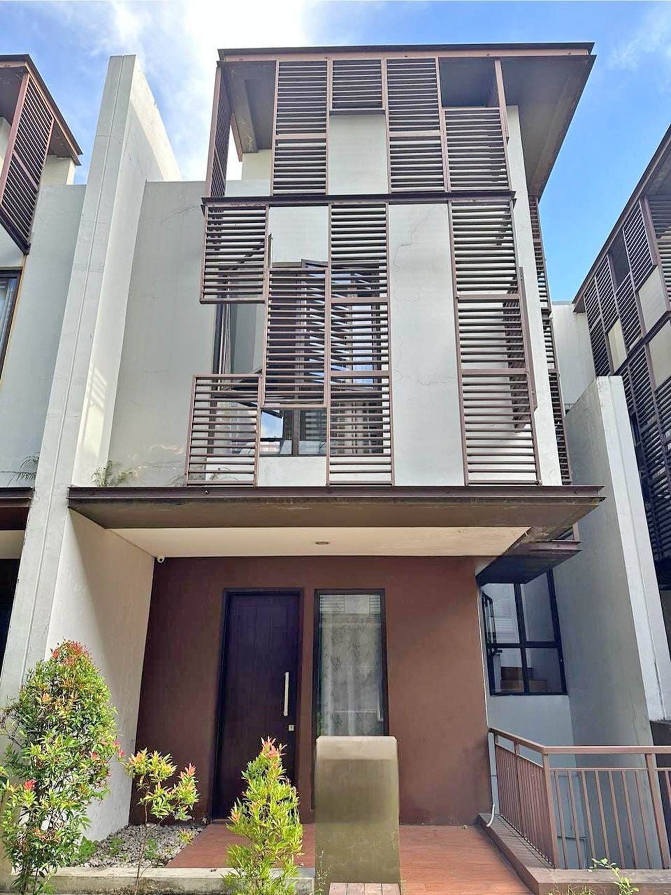 Rumah 3 Lantai di Greenwich Park Cluster Whelford BSD