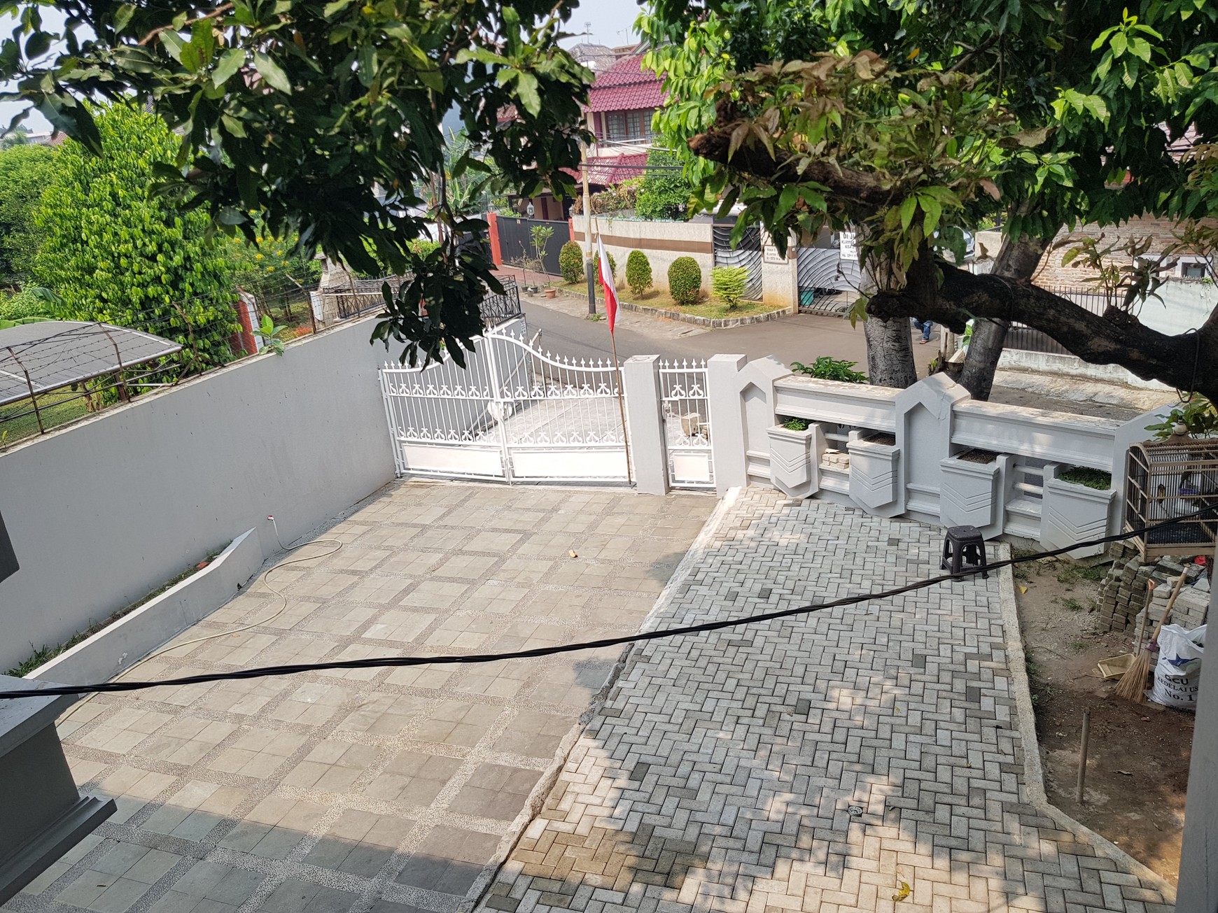 Rumah sangat terawat di Pejaten Jaksel