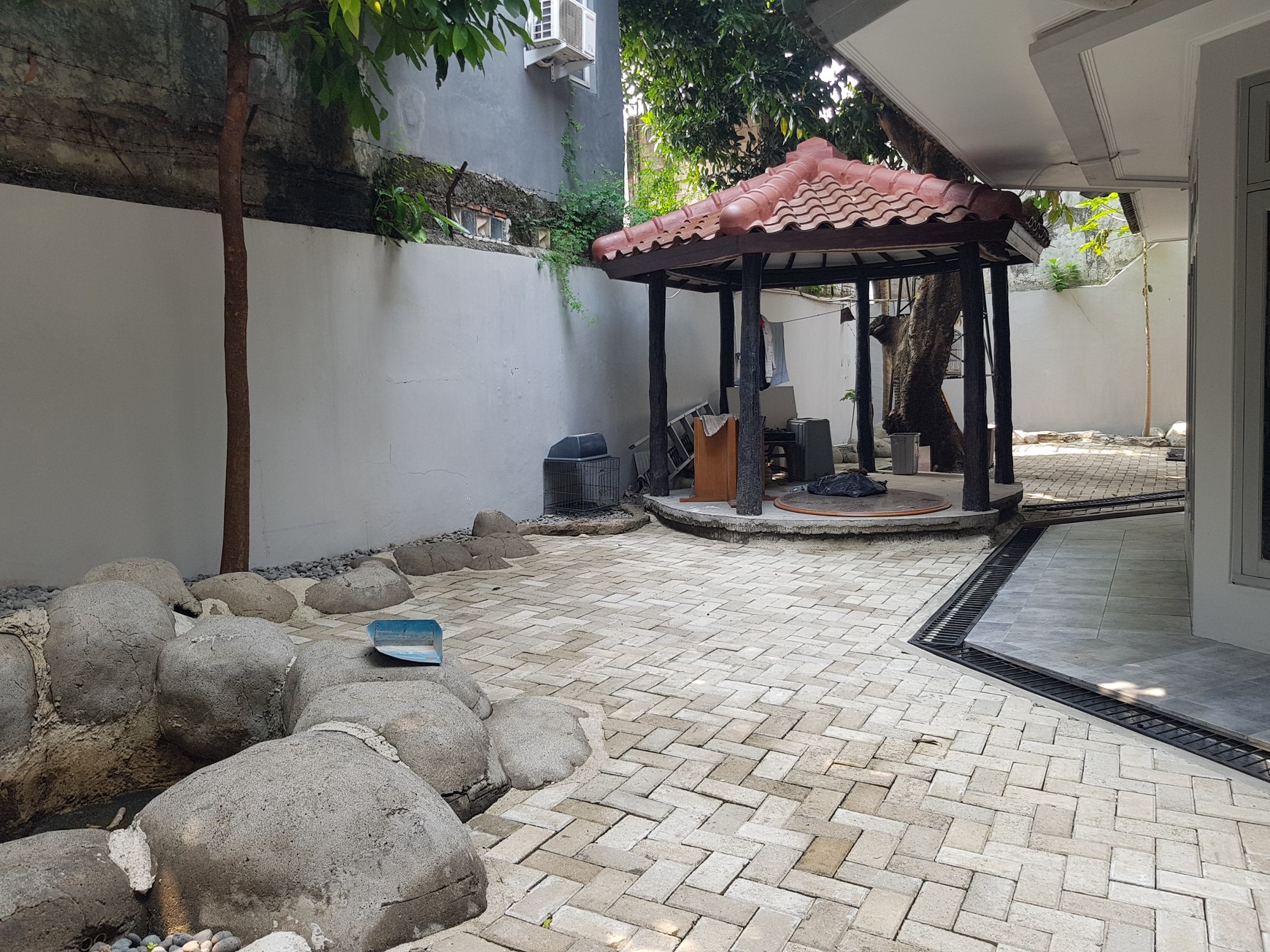 Rumah sangat terawat di Pejaten Jaksel