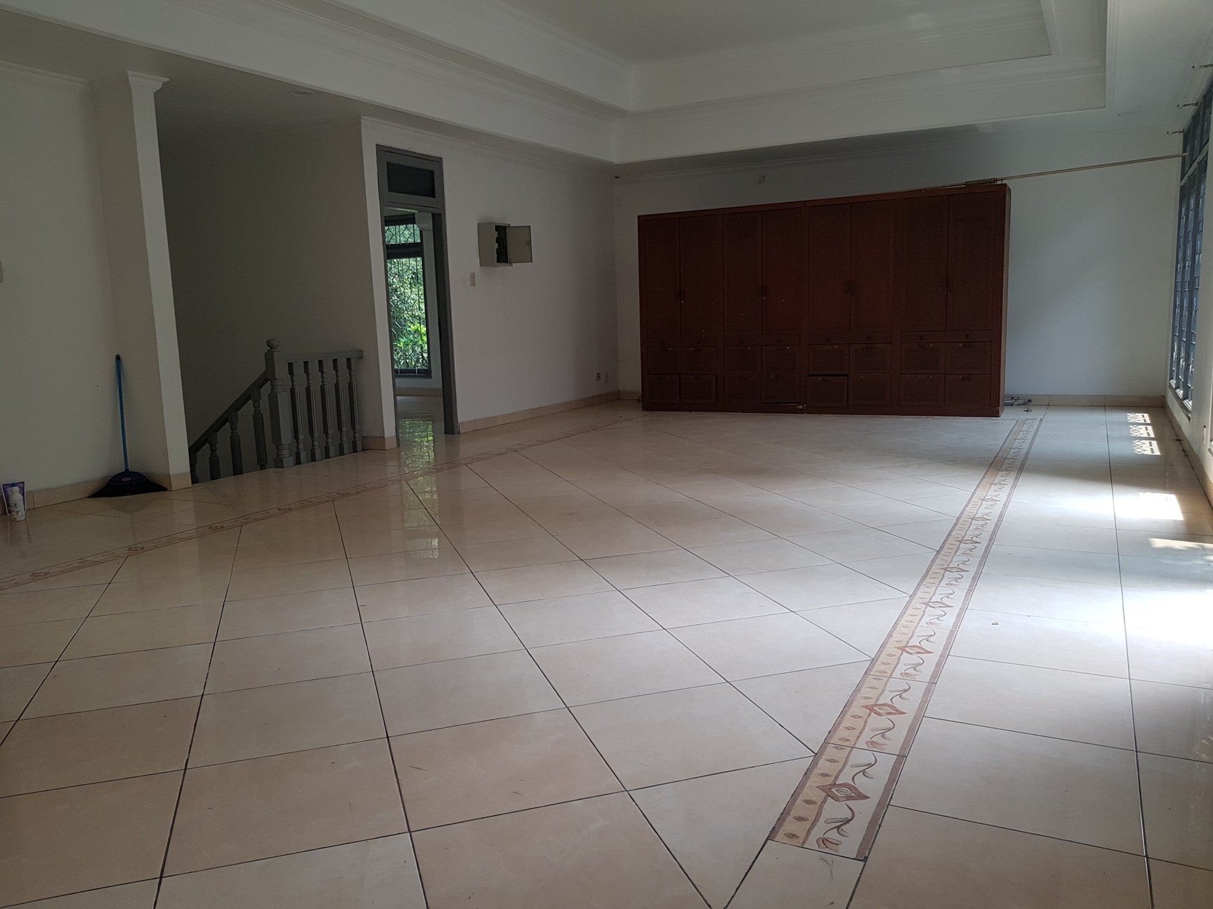 Rumah sangat terawat di Pejaten Jaksel