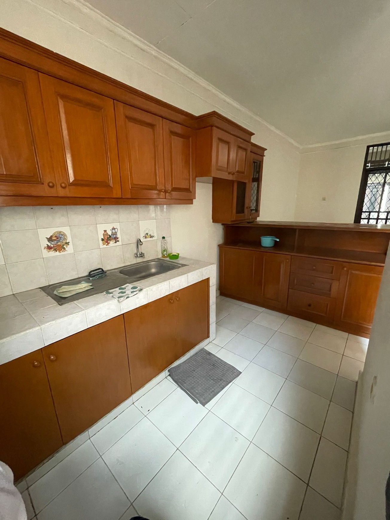 Rumah 2 lantai, Luas, di Bintaro Sektor 3A.