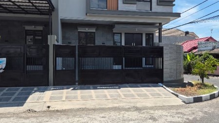 Rumah BARU  HOOK SIAP HUNI FRESH Modern minimalis Nginden Intan Timur, Surabaya Timur 