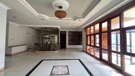 Rumah Mewah kawasan elit tanjung barat dekat AEON jakarta selatan 