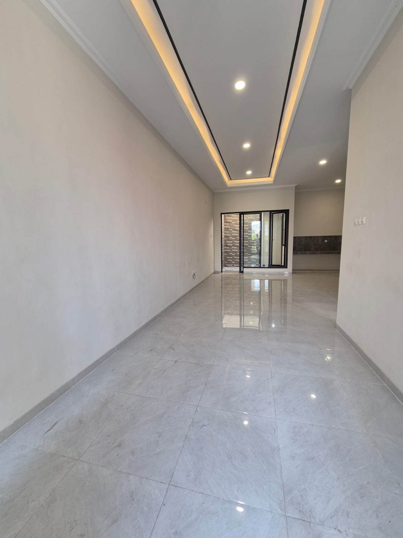 Rumah BARU SIAP HUNI FRESH Modern minimalis Nginden Intan Timur, Surabaya Timur