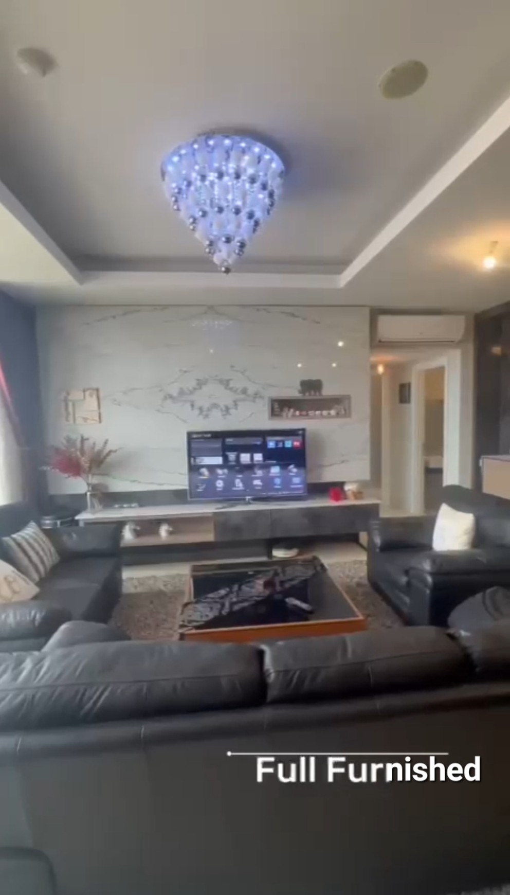 MURAH Disewakan Apartemen Voila Ciputra World Tipe 2 Bedroom Full Furnished Modern Mewah Spesial Private Balkony - Akses Mall Ciputra World Surabaya