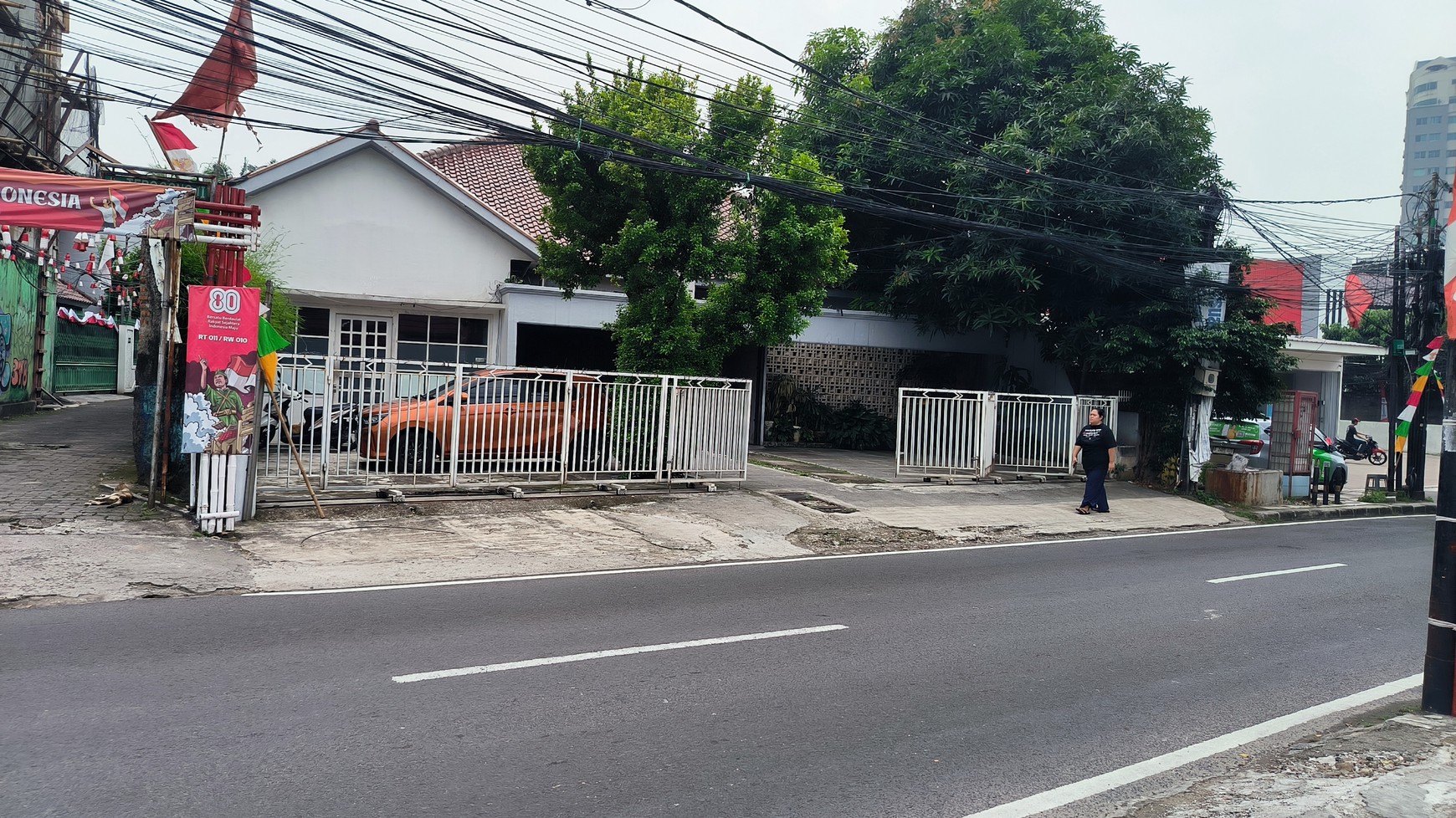 RUMAH COCOK UNTUK USAHA