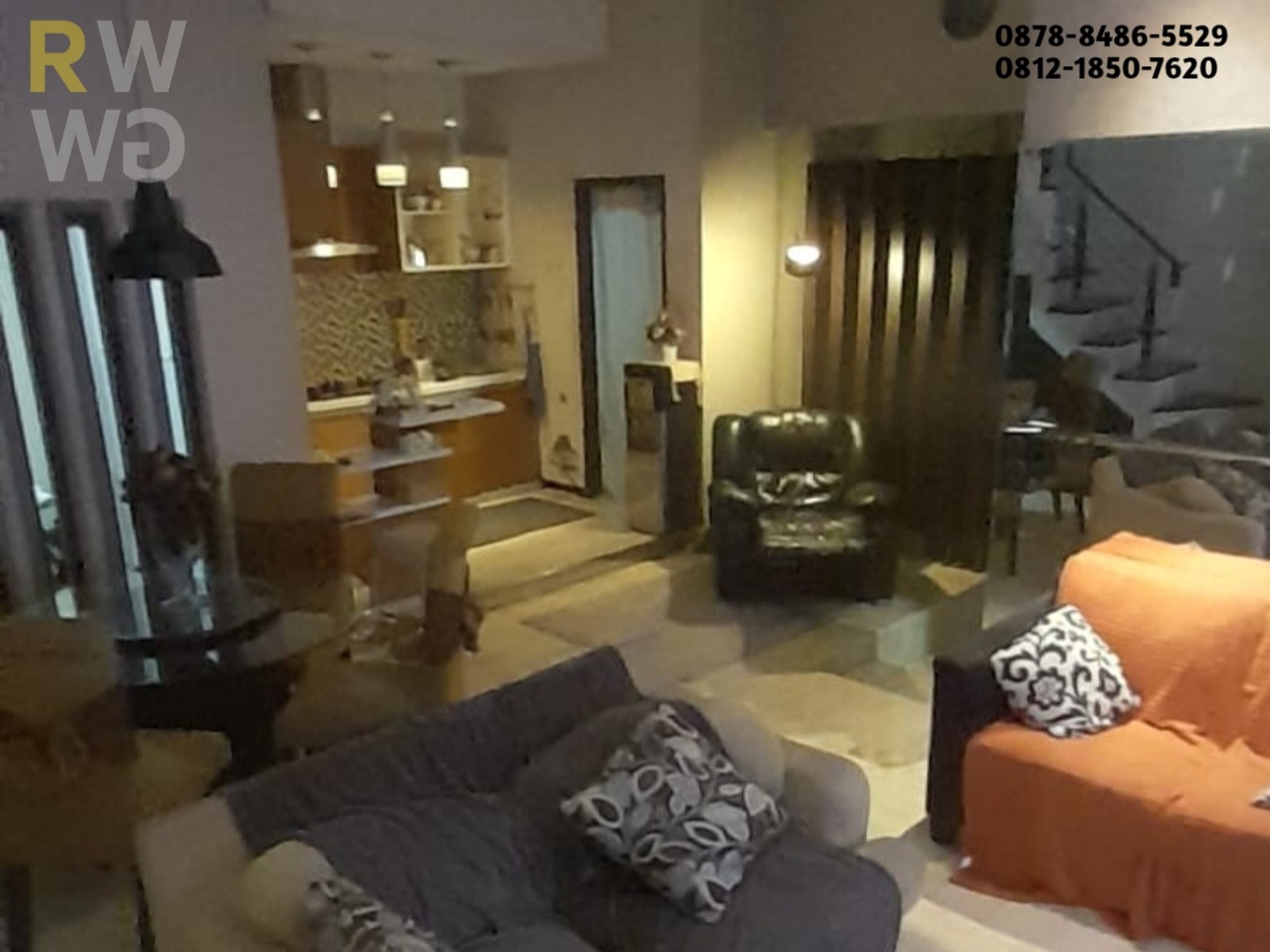Rumah Dijual di Grand Wisata - Dalam Cluster, 2,5 Lantai, Full Interior & Roof Top