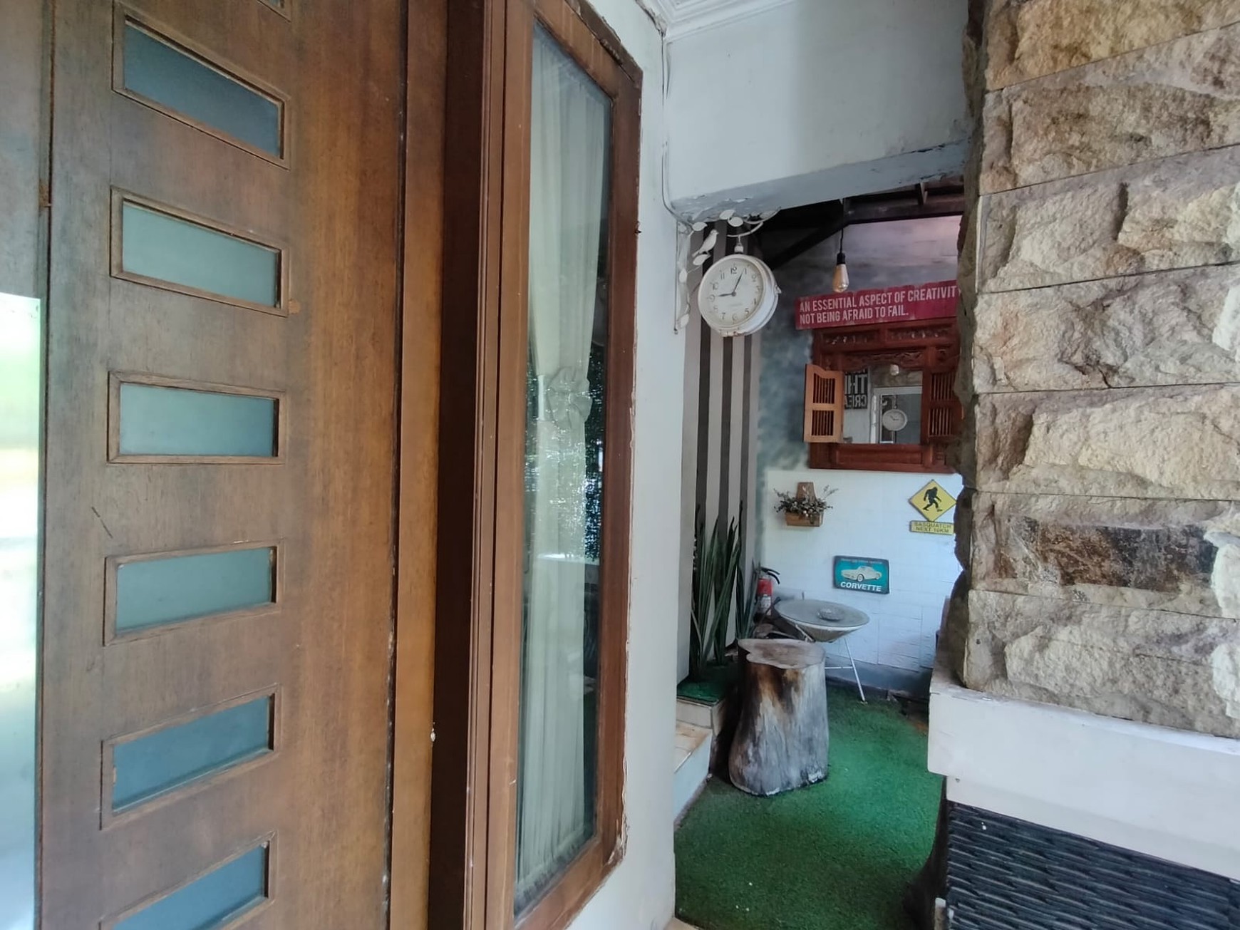 Dijual Rumah di Grand Wisata - Full Interior & Roof Top dalam cluster 2,5lt