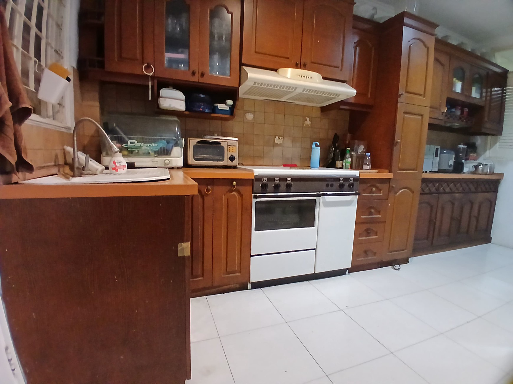 Rumah sangat terawat di Puri Cinere-Jaksel