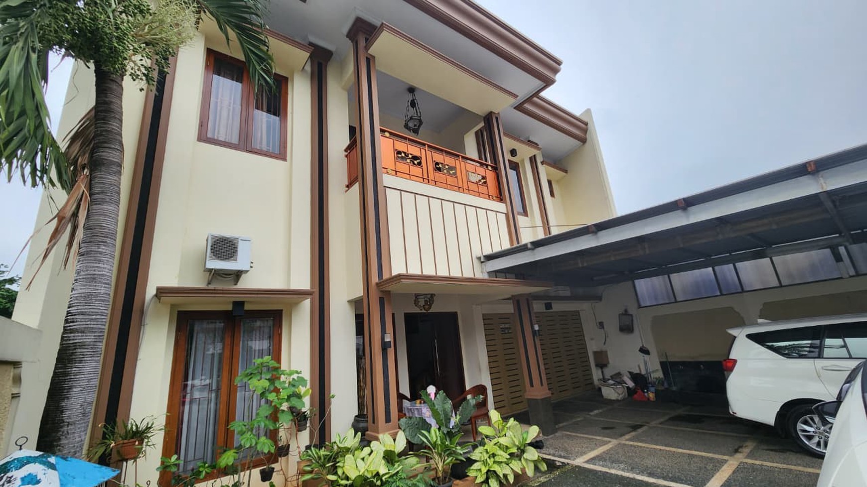 Rumah Mewah 2 Lantai Dengan Swimming Pool di Pancoran Jaksel
