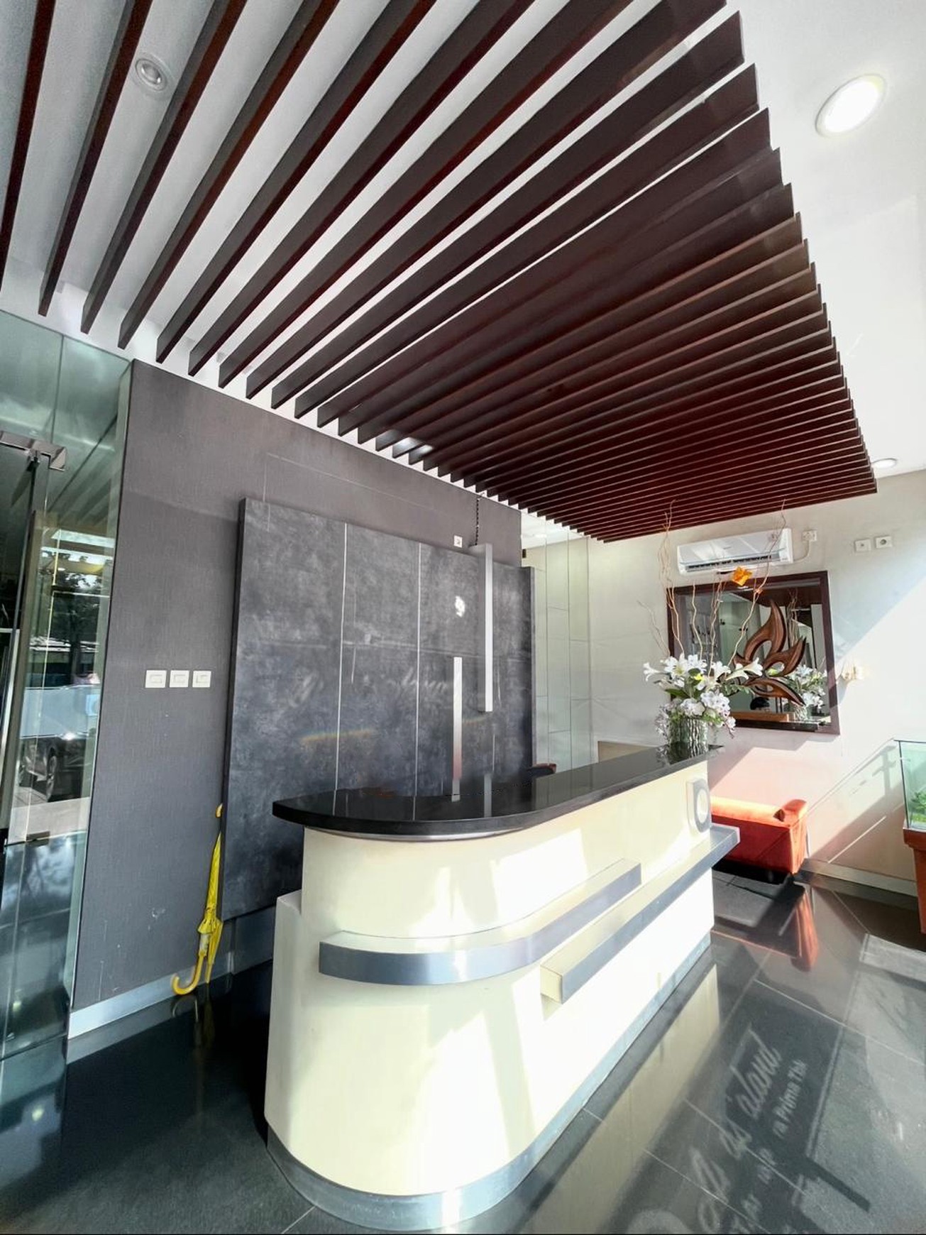 Kantor 2 Lantai di BSD City dengan LT 300 LB 468 Lift Sigma (10 orang)