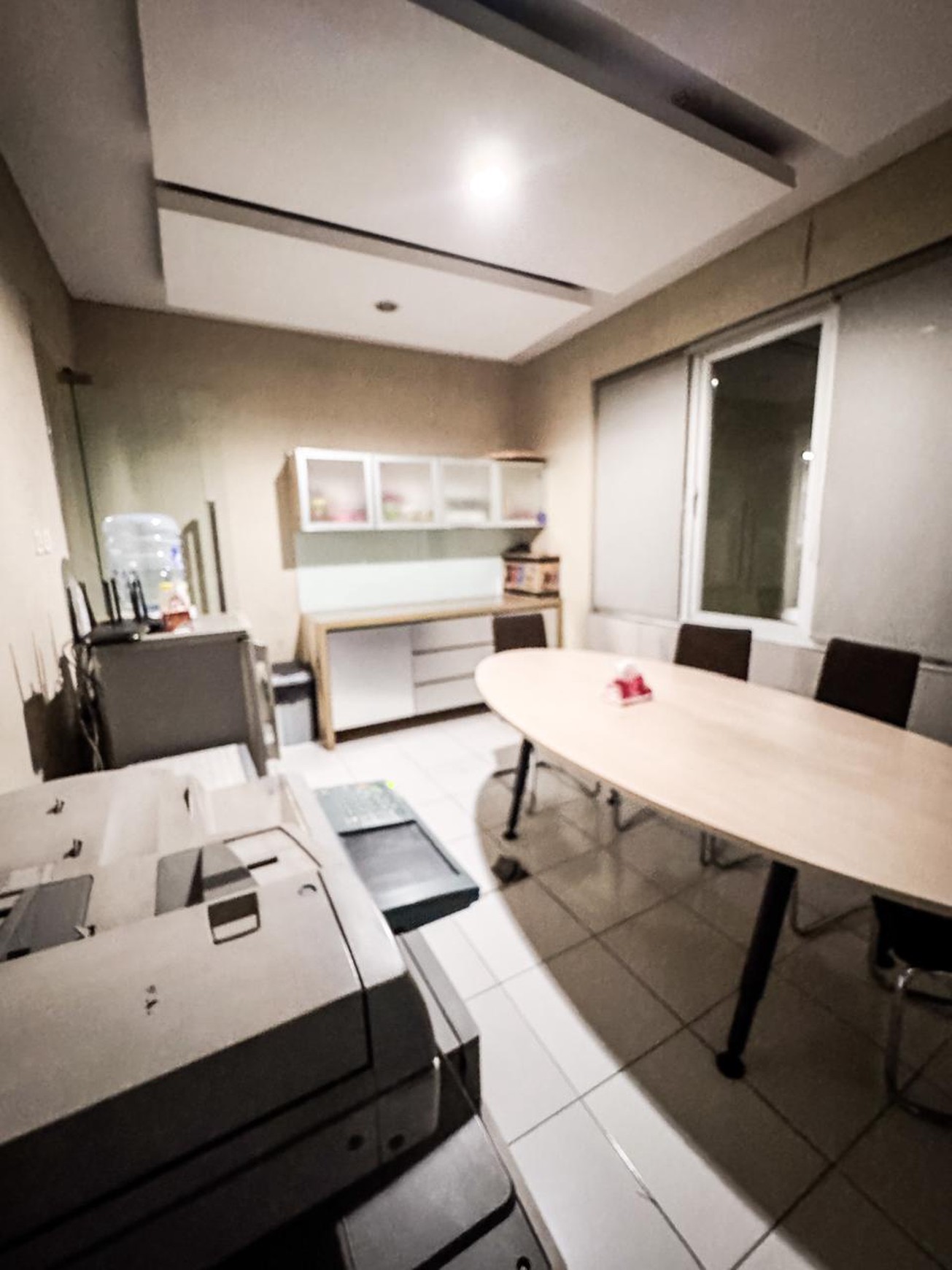 Kantor 2 Lantai di BSD City dengan LT 300 LB 468 Lift Sigma (10 orang)