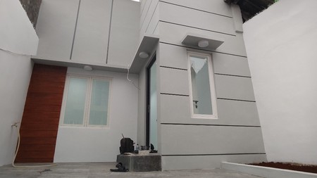 Rumah Baru di Pasar Baru Sawah Besar Dekat Transjakarta