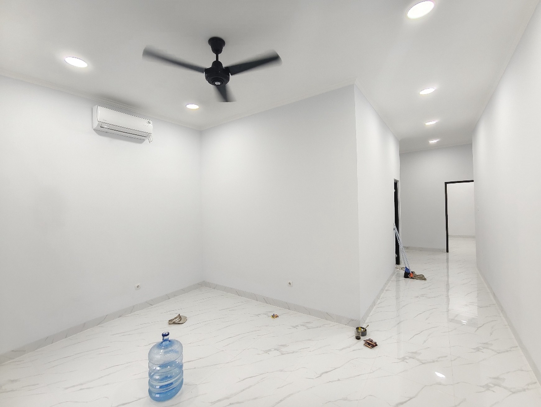 Rumah Baru di Pasar Baru Sawah Besar Dekat Transjakarta