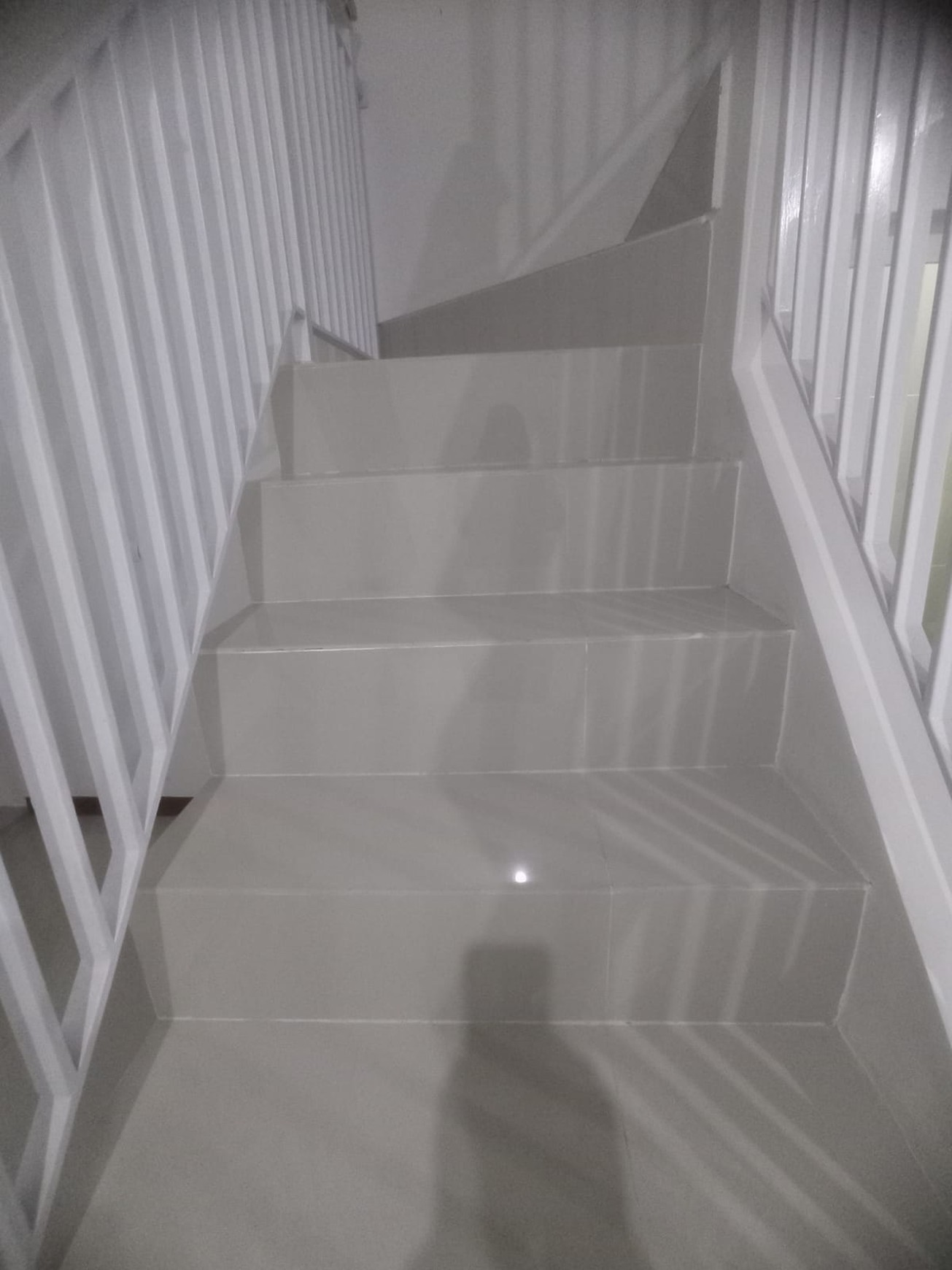 Harga 1M an di Surabaya Barat Rumah Baru Babatan Pilang