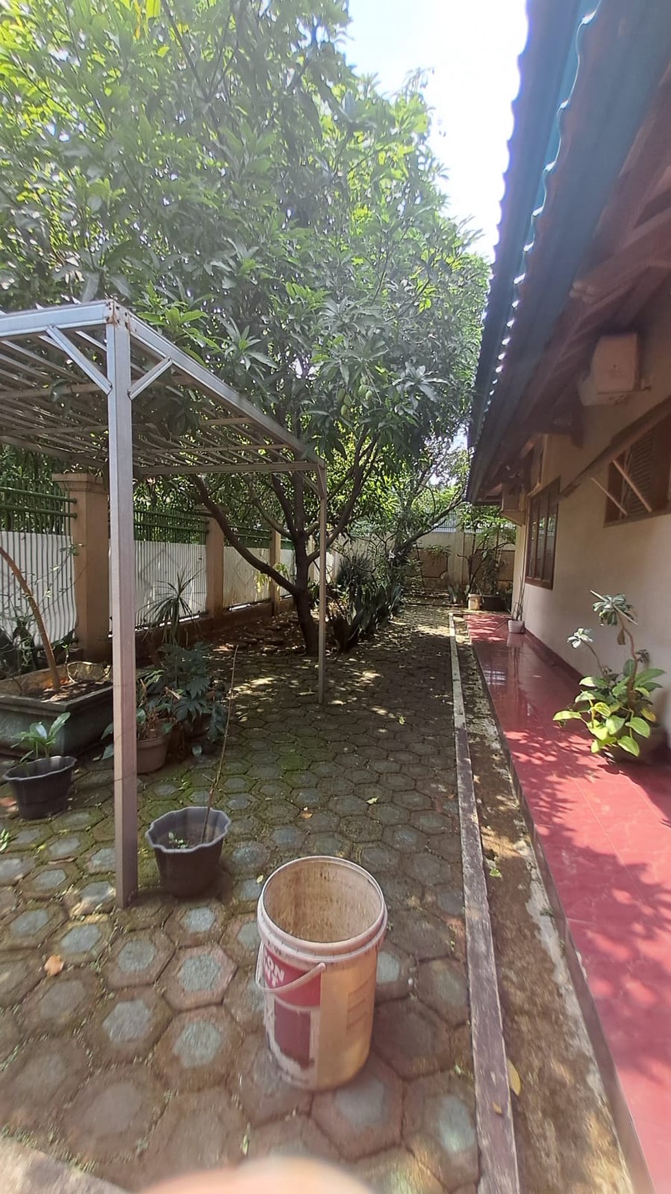 Cocok Untuk Bagun Rumah Impian - Rumah Lama LT. 666 m2 di Jagakarsa