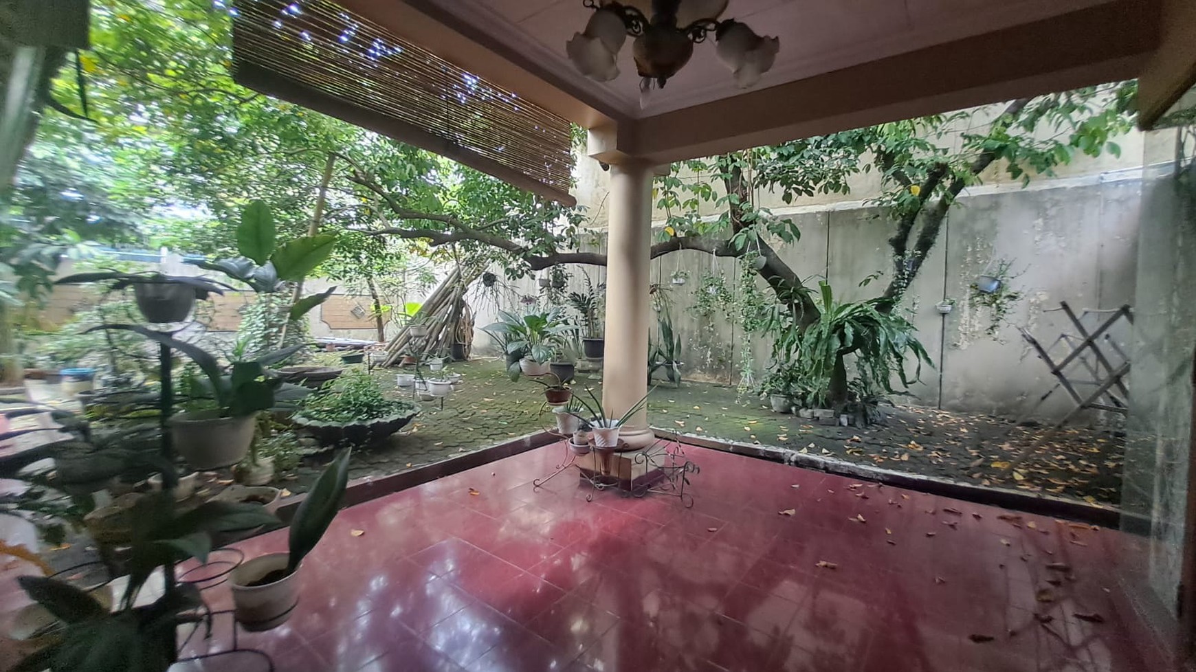 Cocok Untuk Bagun Rumah Impian - Rumah Lama LT. 666 m2 di Jagakarsa