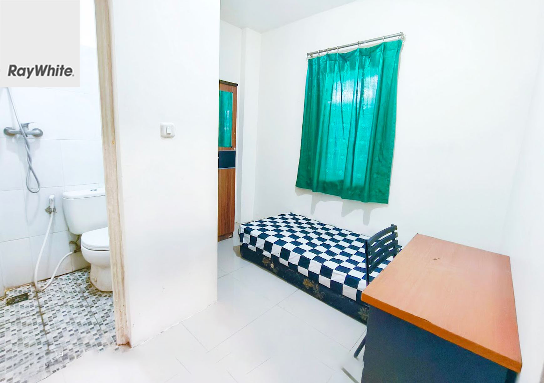 FOR SALE Kosan 60 Kamar Roi Tinggi Area Kosan Mahasiswa dan Karyawan di Tomang Jakarta Barat