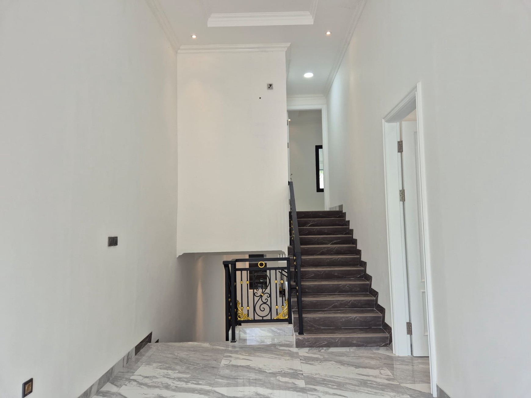 Rumah Brand New siap huni di Bintaro Jaya 