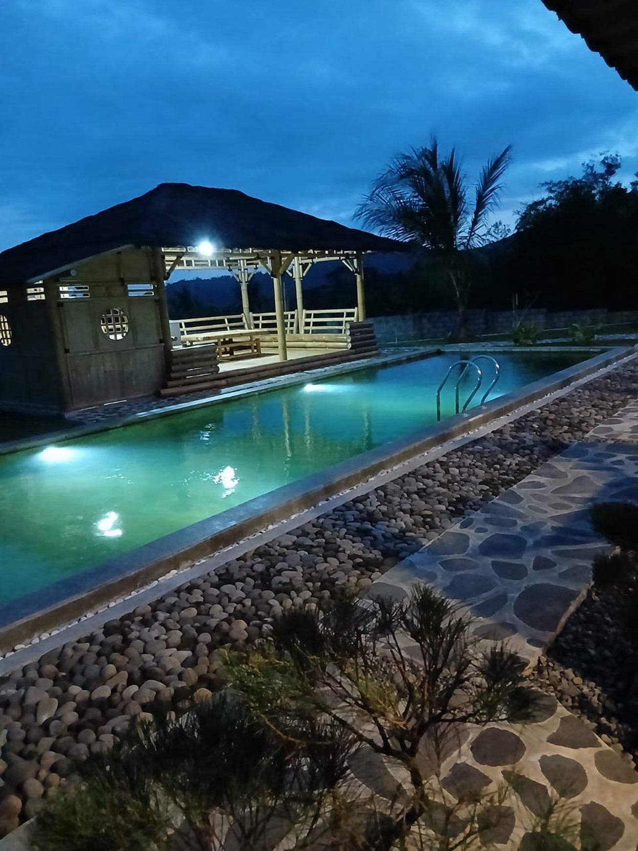 Miliki Investasi Villa Furnish 2511 Meter Persegi Dengan Pemandangan Pegunungan, Sukodadi, Bandung, Magelang