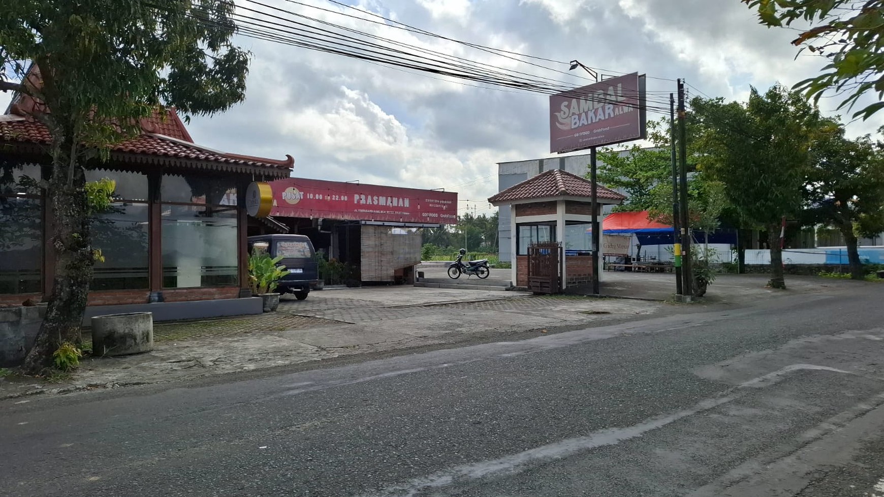 Rumah Hitung Tanah Area Cipete