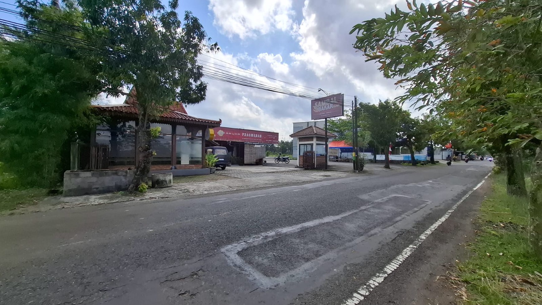 Rumah Hitung Tanah Area Cipete