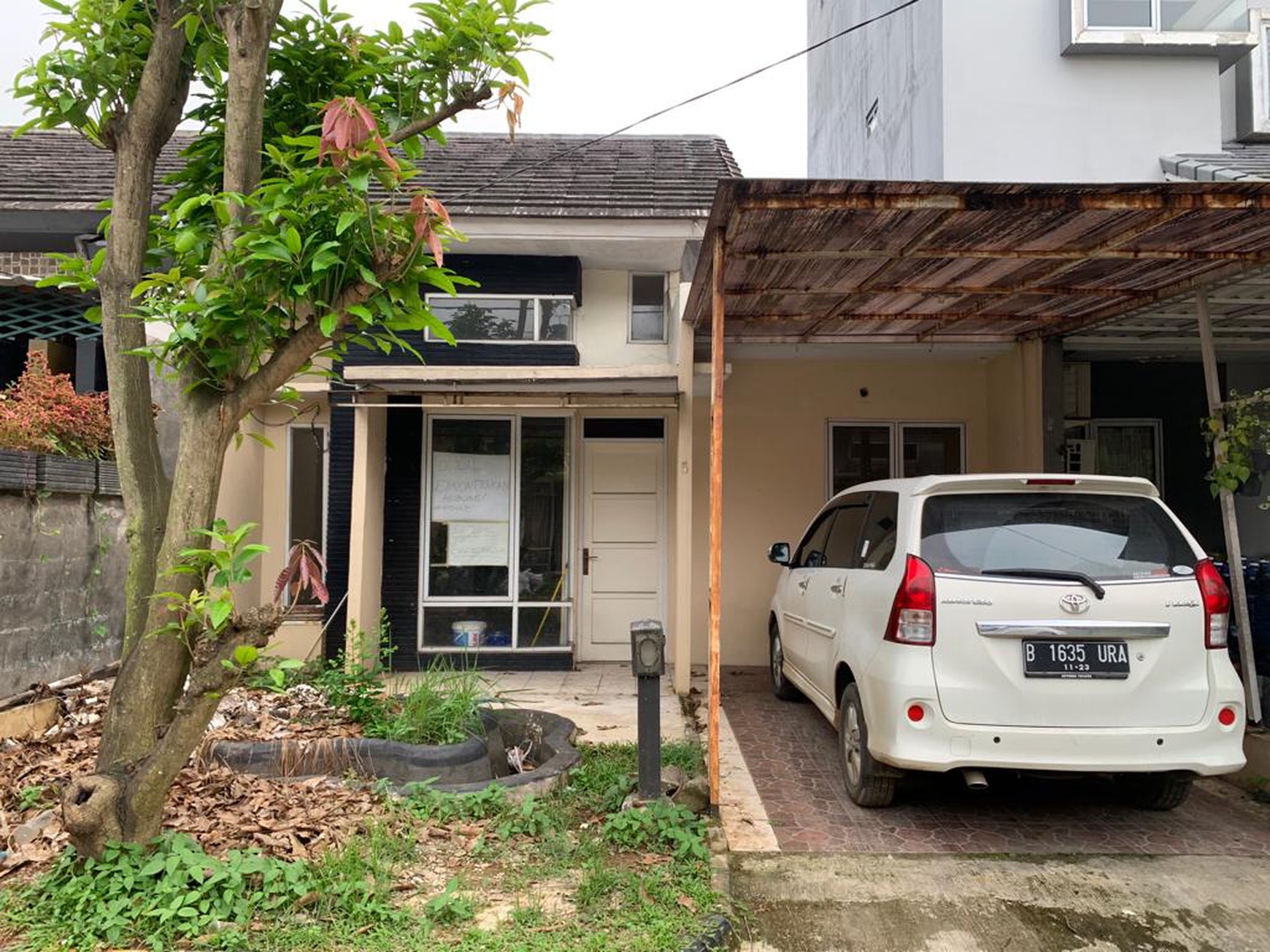 Dijual rumah murah di Grandview cluster belllavista - Binong Tangerang