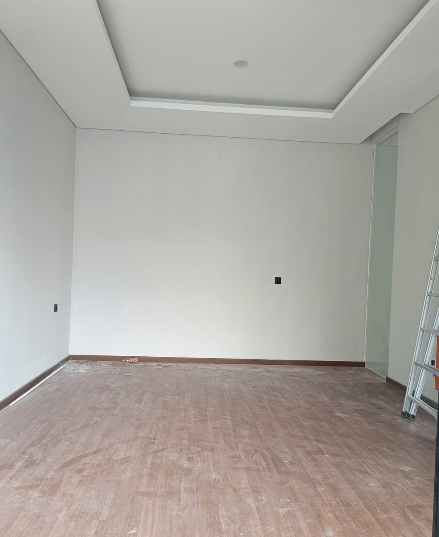 DIJUAL RUMAH BARU MODERN Tropical Balinese, CitraLand Utama, Surabaya Barat