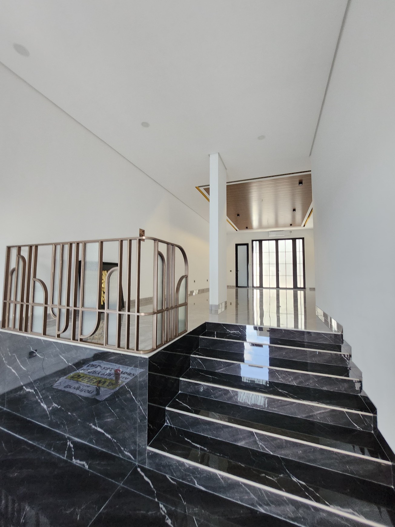 Dijual Rumah Baru Waterfront Citraland Surabaya New Modern Bonus Semi Furnished Dekat Universitas Ciputra, Hokky Buah, Fresh Market