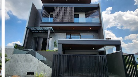 Dijual Rumah Baru Waterfront Citraland Surabaya New Modern Bonus Semi Furnished Dekat Universitas Ciputra, Hokky Buah, Fresh Market