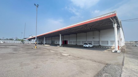 DISEWA Gudang Siap Pakai Fasilitas Loading Dock di Margomulyo Surabaya