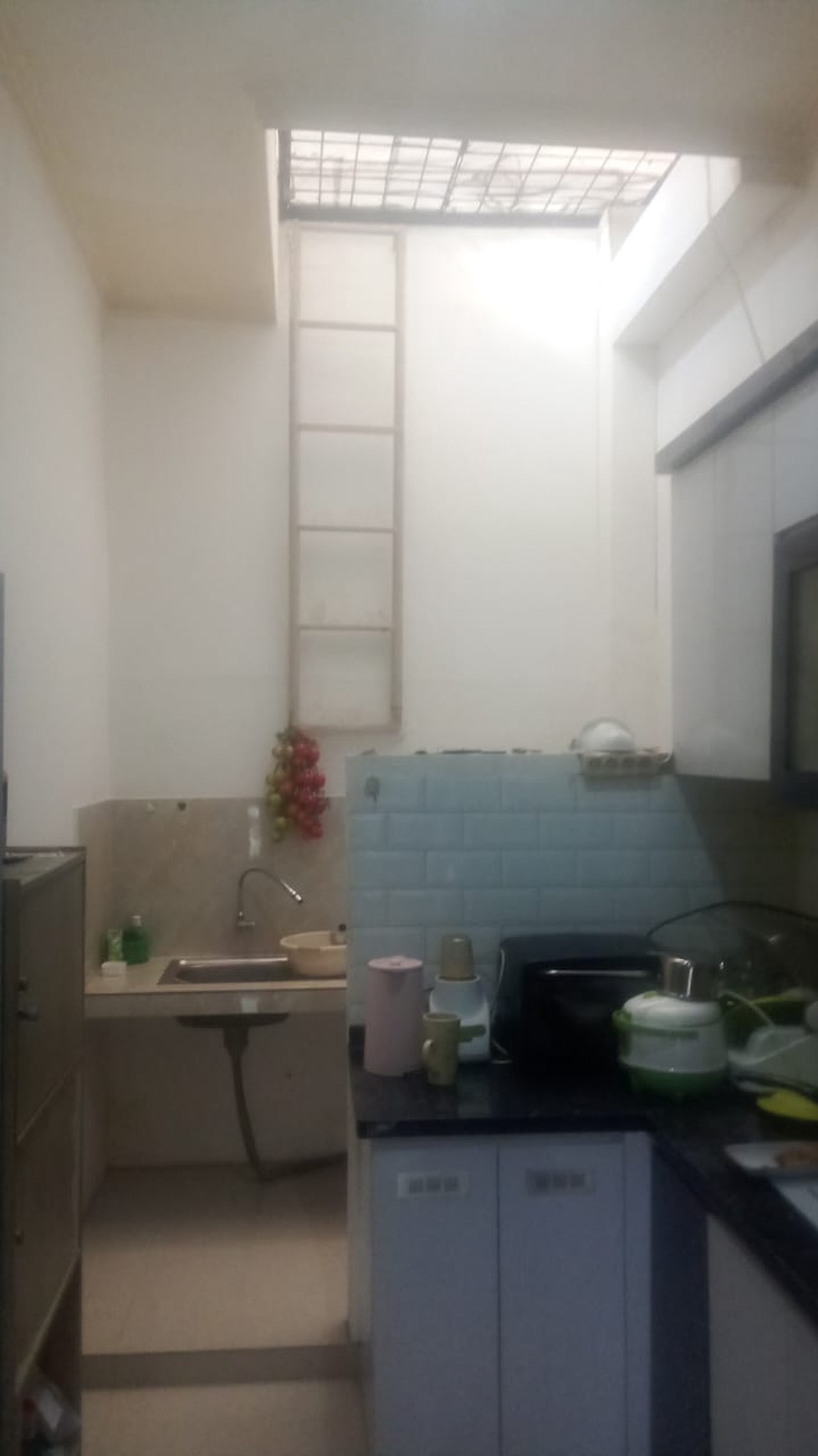 Rumah 2 Lantai Siap Huni dengan Hunian Nyaman dan Asri @Ciputat Timur
