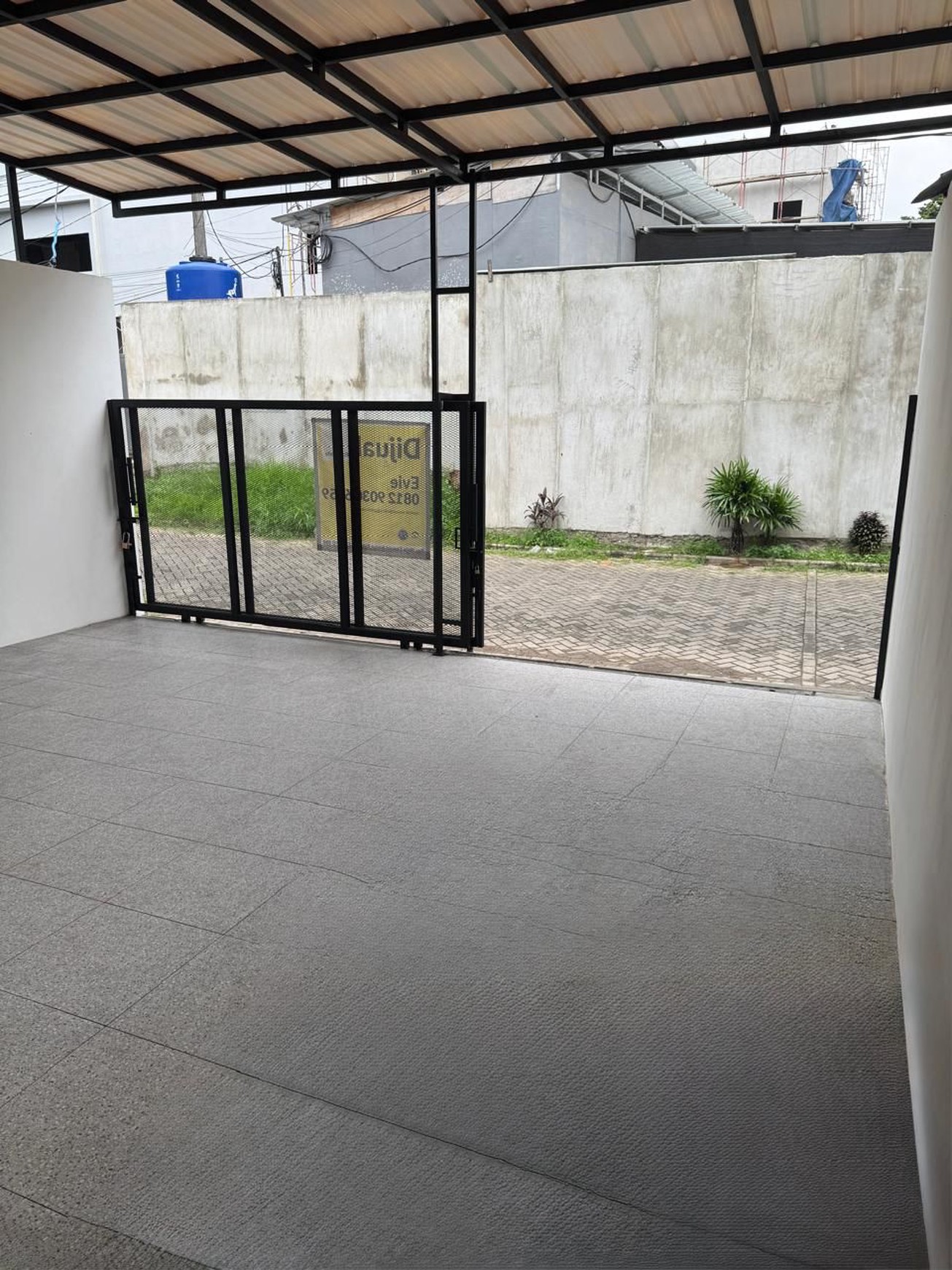 Rumah 2 Lantai Siap Huni di Pondok Ranji dengan KT 3+1 KM 3+1 Surat SHM Granit Hunian Nyaman dan Asri
